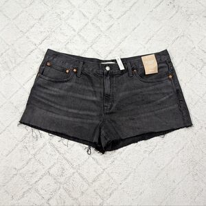 Madewell Black low Rise boyfriend short